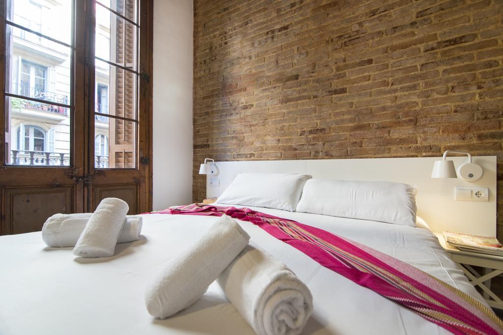 Happy People Plaza Espana Apartments Barcelona Exterior photo