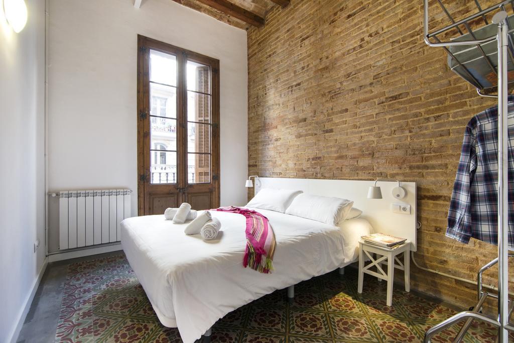 Happy People Plaza Espana Apartments Barcelona Exterior photo